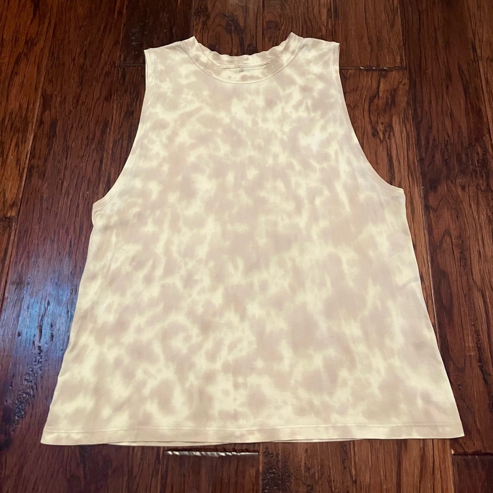 Lululemon Athletica All Yours Tank Top Tie Dye Lemon Chiffon Muscle Tee Gym Sz 6